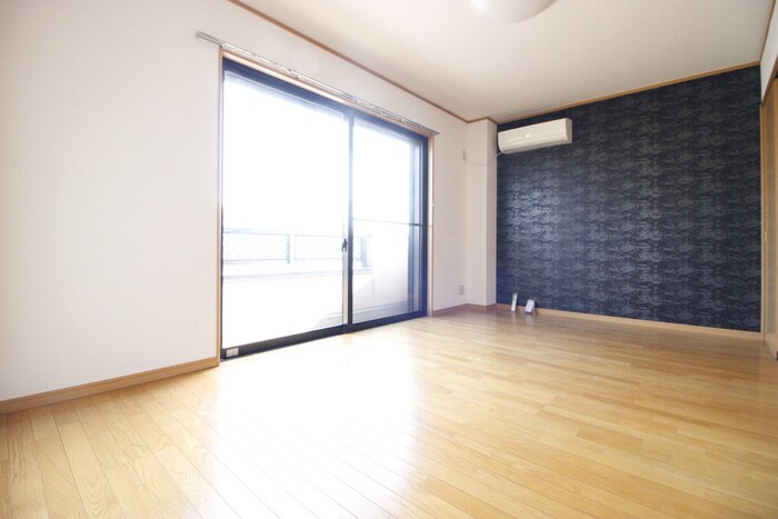 物件内観写真12　(居室)