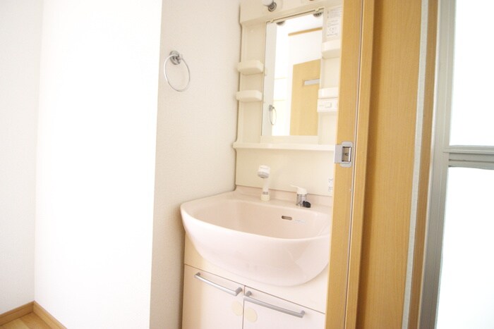 物件内観写真15　(洗面)