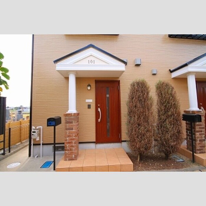 Mayfair　Aの物件外観写真