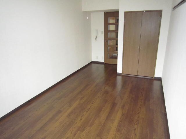 物件内観写真8　(内観写真)