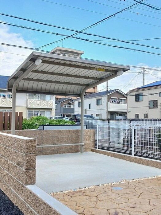 物件外観写真2　(駐輪場)