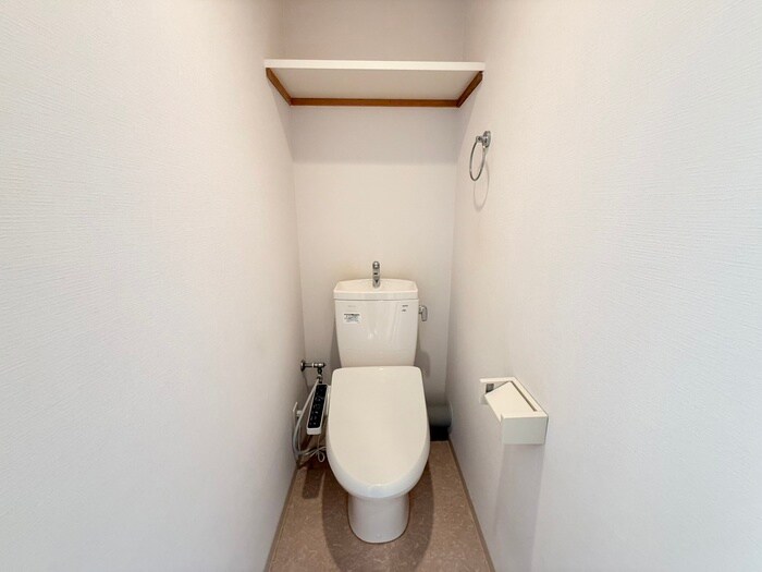 物件内観写真13　(トイレ)