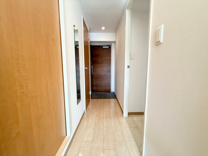 物件内観写真21　(廊下)