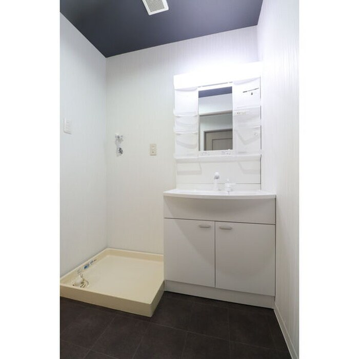 物件内観写真9　(洗面)