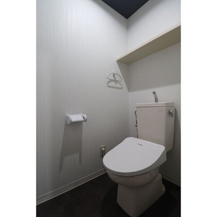 物件内観写真11　(トイレ)