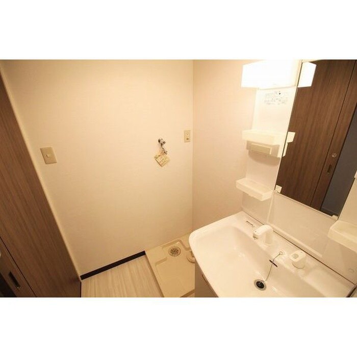 物件内観写真13　(洗面)