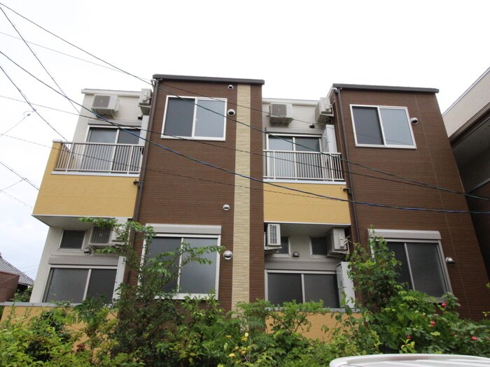 物件外観写真2　(外観写真)