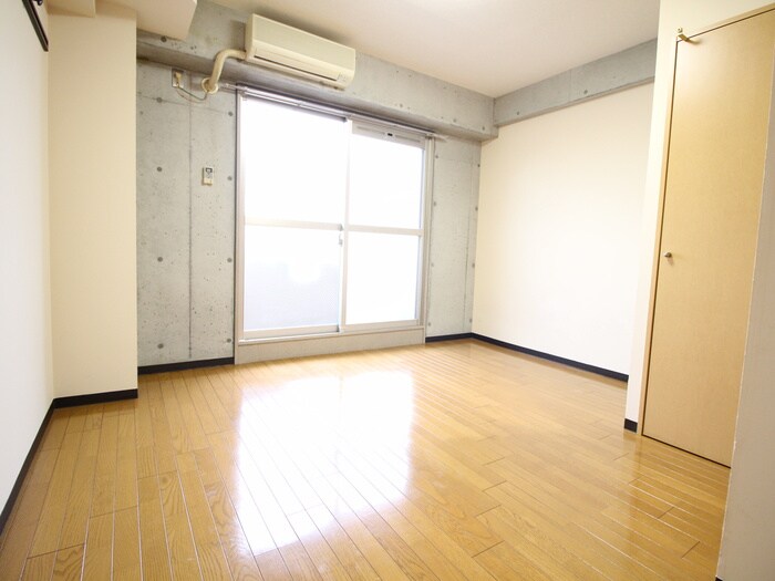 物件内観写真11　(居室)