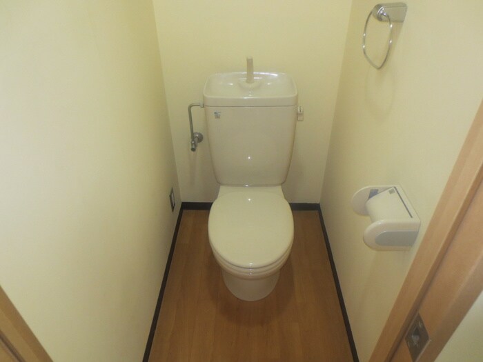 物件内観写真12　(トイレ)