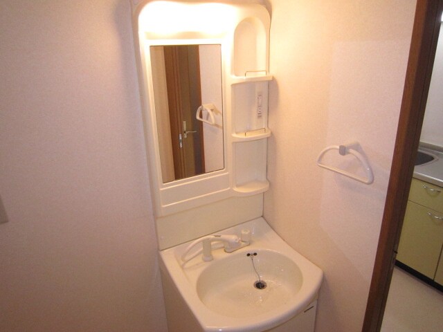 物件内観写真12　(洗面)