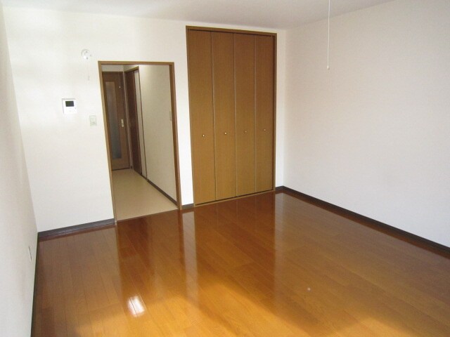 物件内観写真16　(居室)