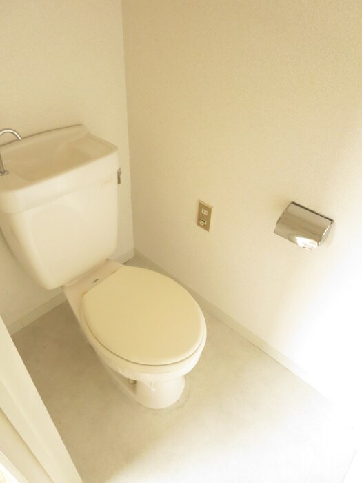 物件内観写真12　(トイレ)