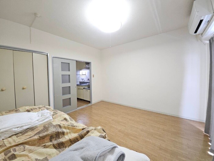 物件内観写真16　(居室)