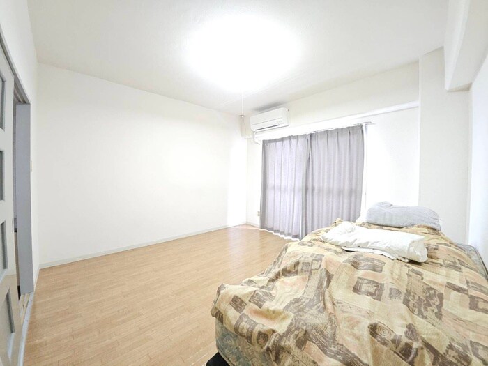 物件内観写真17　(居室)