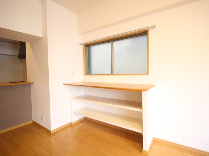 物件内観写真10　(居室)