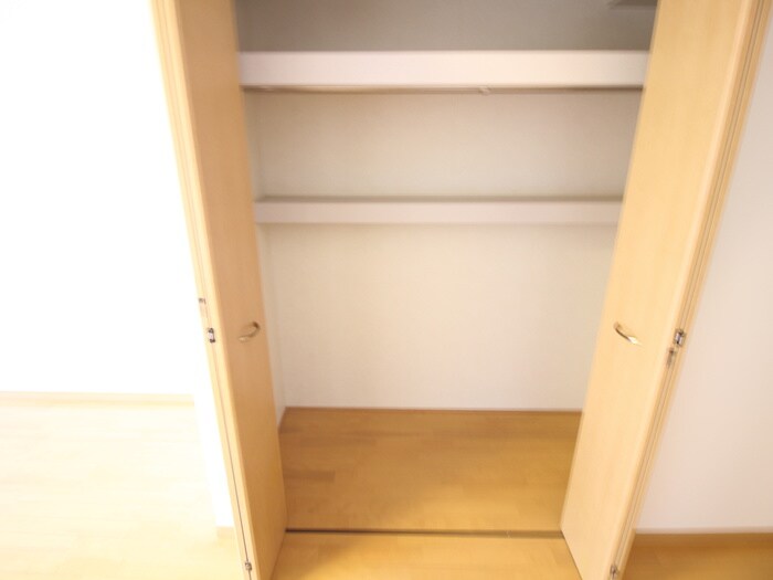 物件内観写真12　(収納)