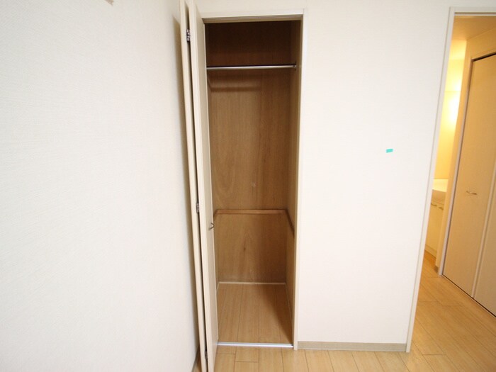 物件内観写真13　(収納)