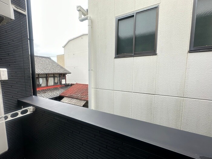 物件内観写真22　(室内からの展望)