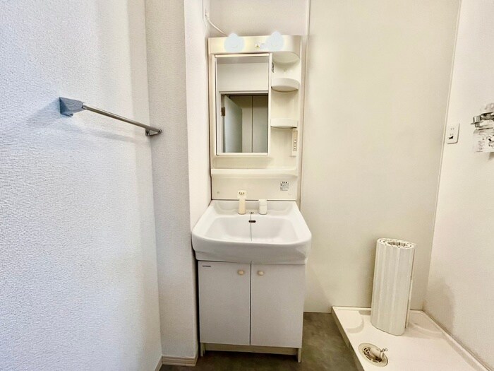 物件内観写真14　(洗面)