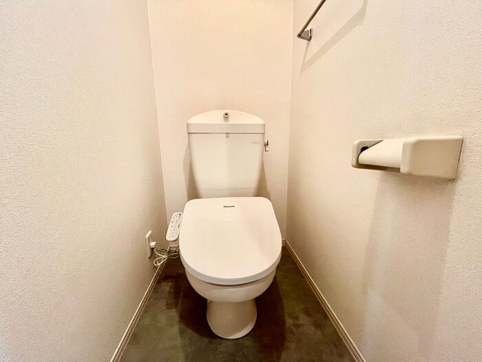 物件内観写真15　(トイレ)