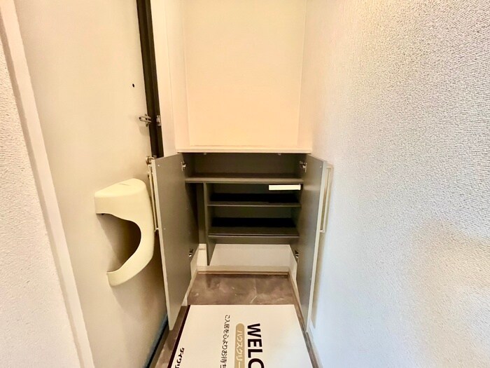 物件内観写真19　(靴箱)