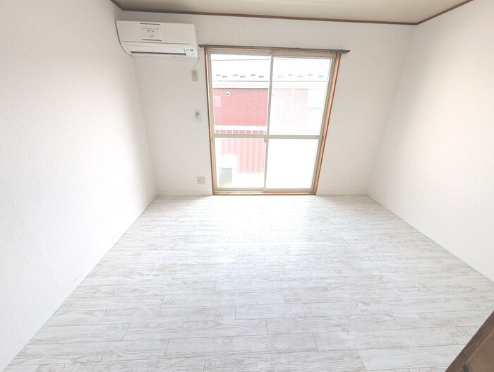 物件内観写真7　(居室)