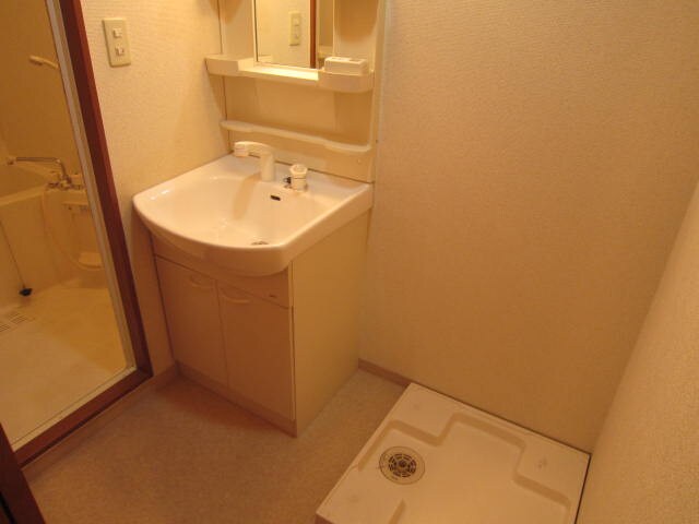 物件内観写真12　(洗面)