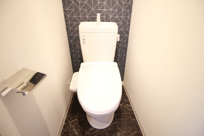 物件内観写真16　(トイレ)