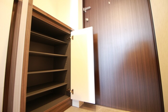 物件内観写真19　(靴箱)