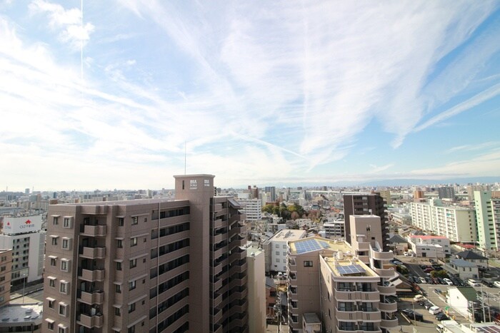 物件内観写真21　(室内からの展望)