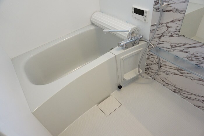 物件内観写真9　(バス／シャワールーム等)