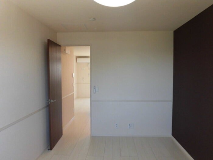 物件内観写真13　(居室)