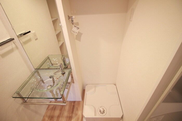 物件内観写真18　(洗面)