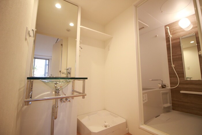 物件内観写真19　(洗濯機置場)