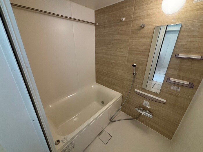 物件内観写真12　(バス／シャワールーム等)