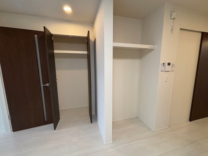 物件内観写真21　(収納)