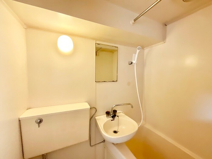 物件内観写真10　(洗面)