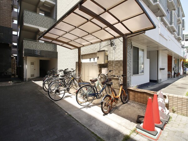駐輪場