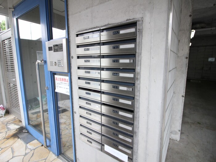 物件外観写真4　(建物設備)