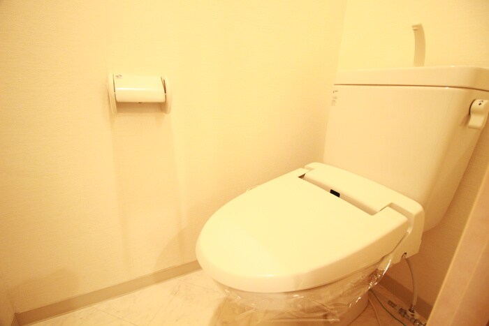 物件内観写真14　(トイレ)