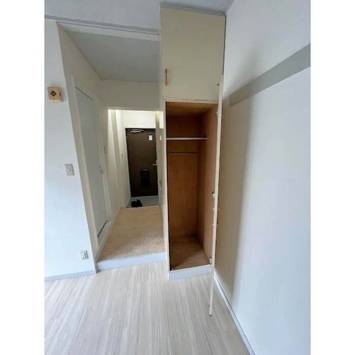 物件内観写真9　(収納)