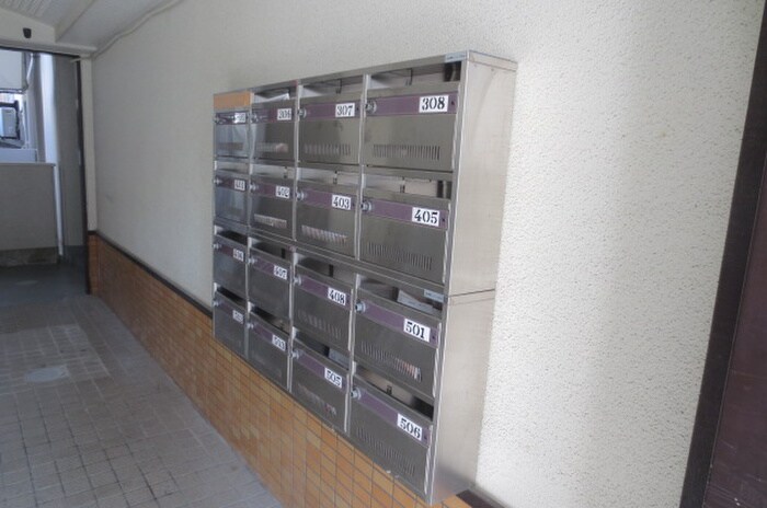 物件外観写真4　(建物設備)