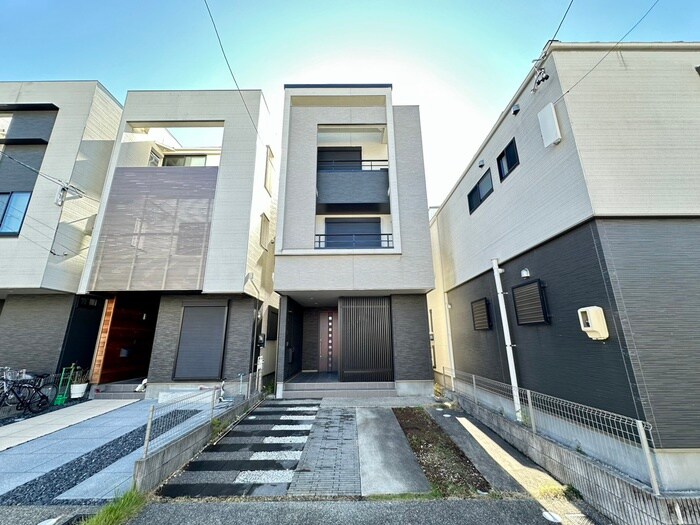 物件外観写真5　(外観写真)