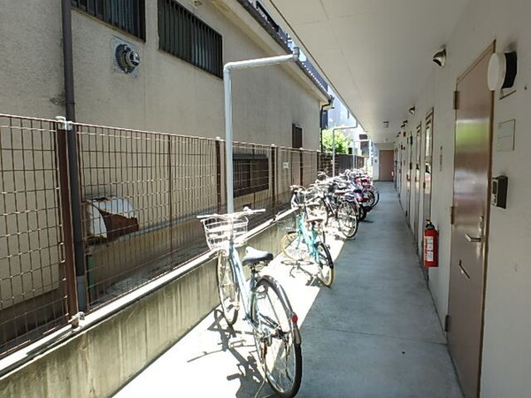 駐輪場