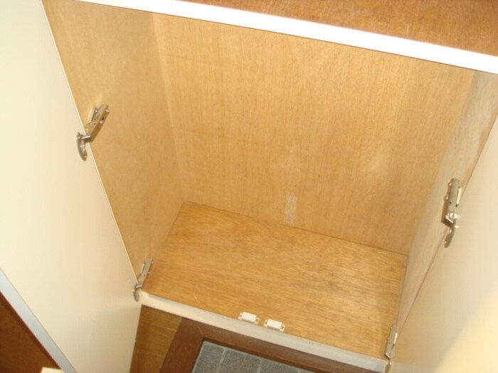 物件内観写真14　(靴箱)