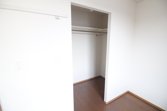 物件内観写真10　(収納)