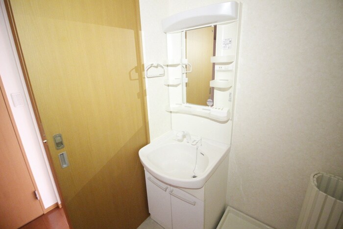 物件内観写真12　(洗面)