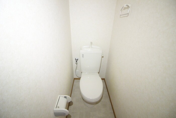 物件内観写真13　(トイレ)