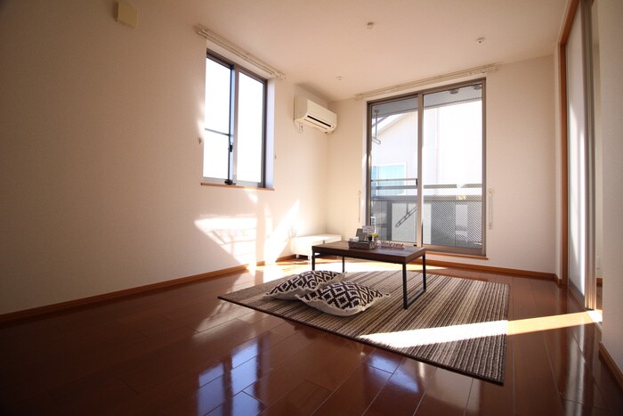 物件内観写真19　(居室)