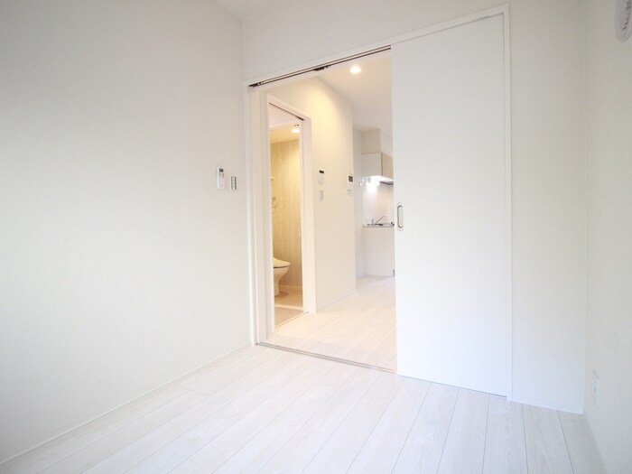 物件内観写真8　(居室)